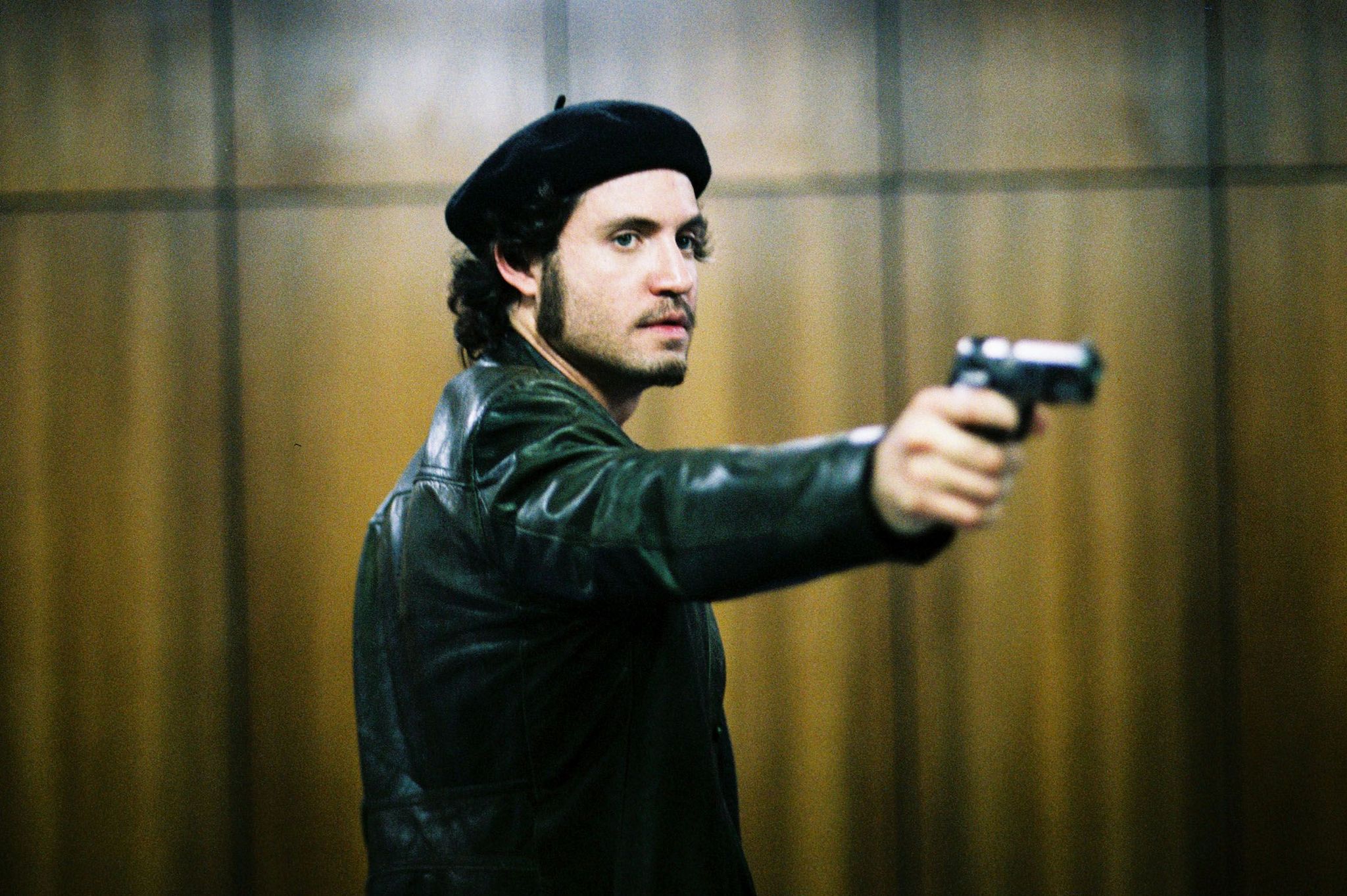 Carlos 2010 READNFO DVDRiP XViD-TASTE Image