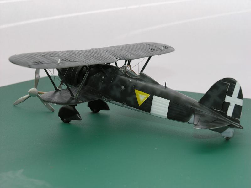 [Italeri] 1/48 - Fiat CR.42 Falco CN    - Page 2 1008260534101124196635862