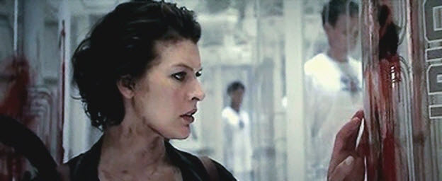 Resident evil : Afterlife (2010) 1009140340471080106746337