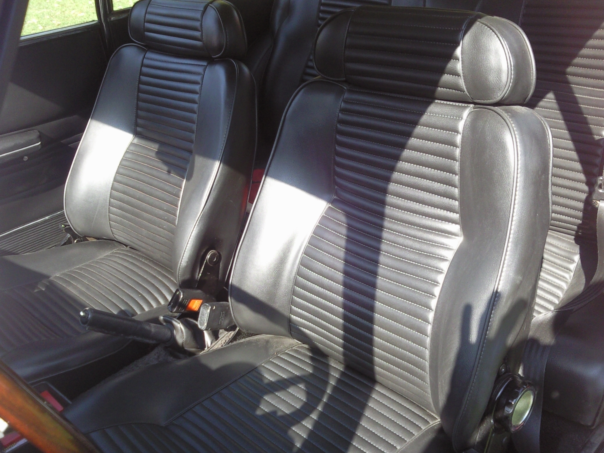 Ma 1300 GT Junior Int&eacute;rieur (1)