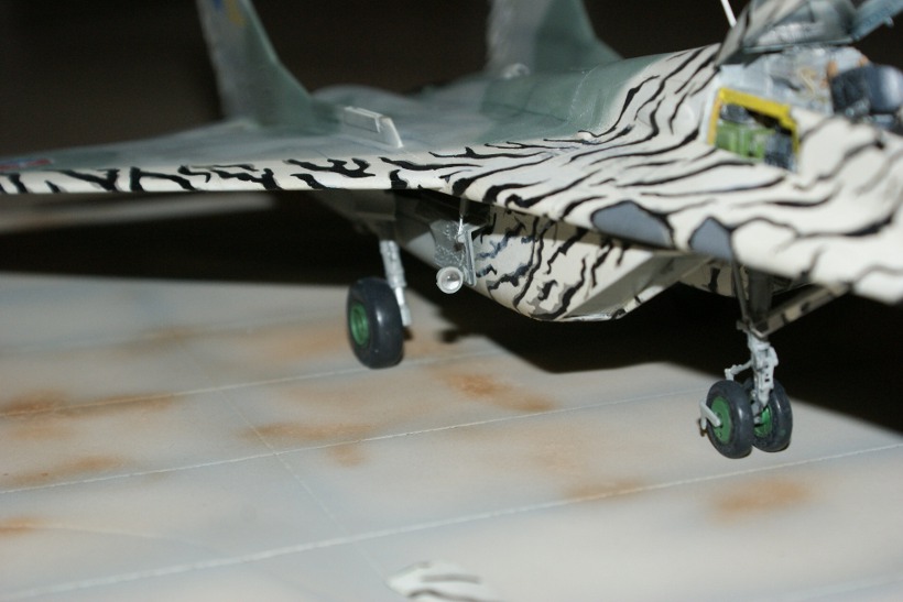 [?] 1/48 - Mikoyan-Gourevitch Mig-29 A Fulcrum  - Page 7 1010220153521056186966910