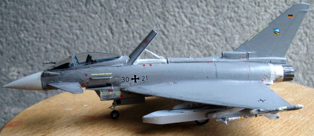 [REVELL] Eurofighter Typhoon 1/72 1010300301431147377021339