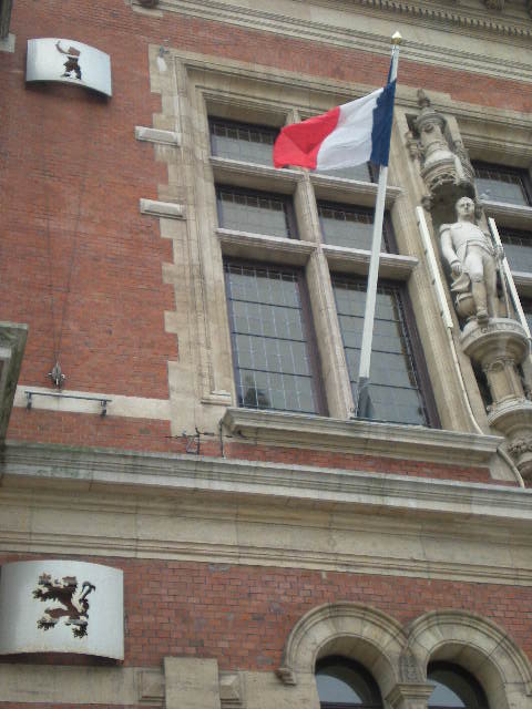 De Vlaamse vlag op de gemeentehuizen - Pagina 2 101109065754970737086596
