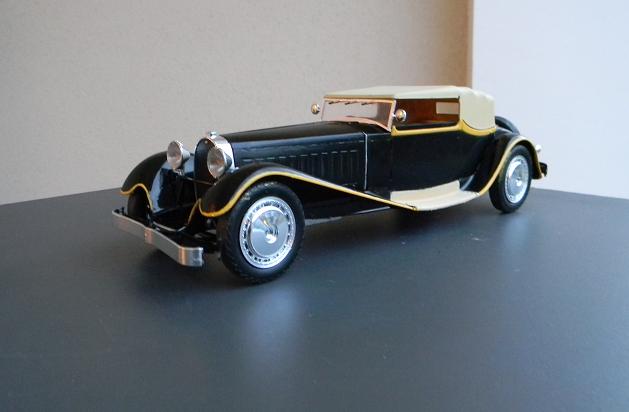 Bugatti Royale cabriolet Weinberger 1/24 Lindberg - Page 2 1011210614461109377161195